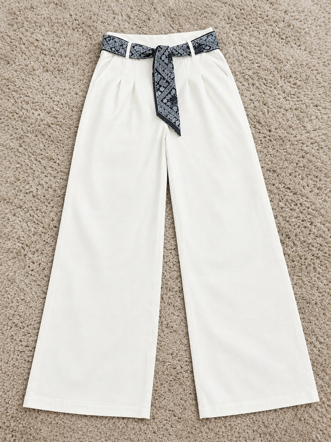 White Korean Trouser